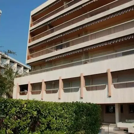 80e - Magnifique 3p Face Avec Terrasse Et Parking Appartement Menton