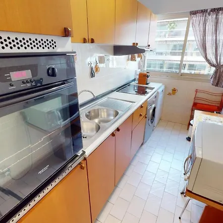 80e - Magnifique 3p Face Avec Terrasse Et Parking Appartement Menton